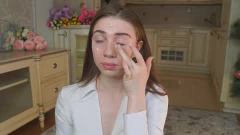 hello guys im Lilian online show from 01/11/26, 03:22