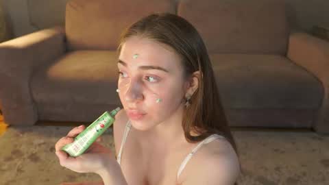 hello guys im Lilian online show from 01/16/26, 03:10