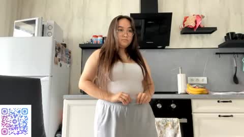 Helen online show from 07/14/26, 07:24