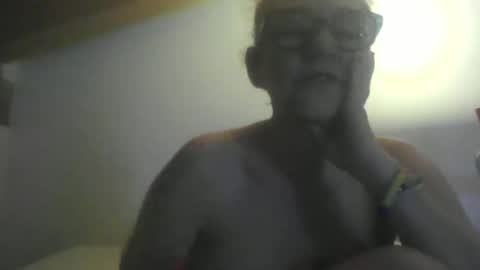 Snapshot of wandamanara chatting on 04/15/26, 08:32 wandamanara online show from 04/15/26, 08:32