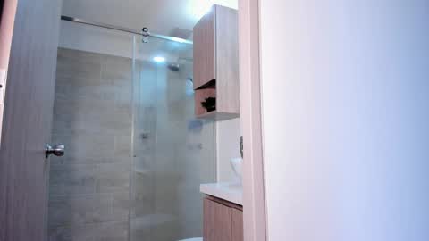 Wanda online show from 01/13/25, 05:12