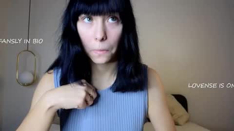 Betti online show from 11/01/25, 11:45