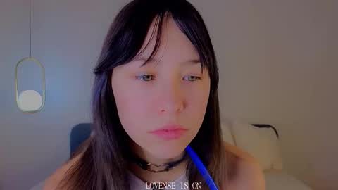 Betti online show from 11/19/25, 02:55