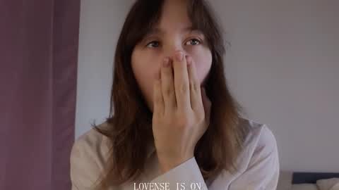 Betti online show from 12/22/25, 12:40