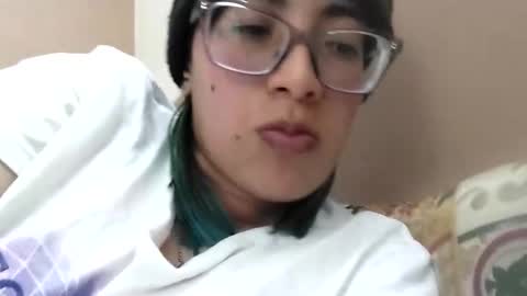 Waningrose  Lu online show from 10/19/25, 11:27