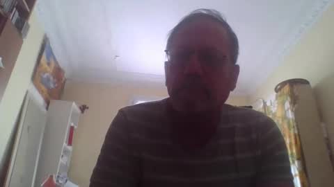 Snapshot of wanky357 chatting on 09/13/25, 11:54 Tibo Love online show from 09/13/25, 11:54