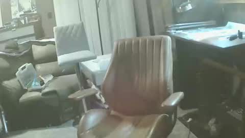 inittogetitin online show from 12/19/25, 01:45