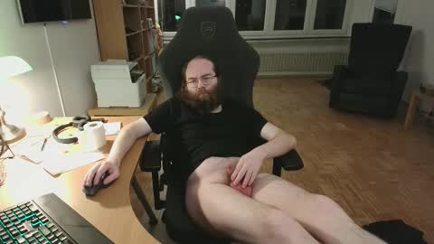 wantsahug online show from 02/18/26, 01:34