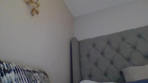 wasiancutie online show from 04/12/26, 10:26