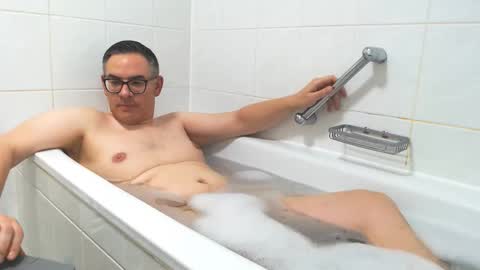 watchmecum78 online show from 12/19/25, 05:42