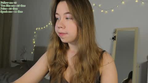 Snapshot of watermelon_sugar_ chatting on 01/24/25, 09:39 Tess Pls support me with Can we reach 155 my favorite number online show from 01/24/25, 09:39