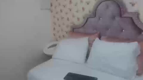Milf Latina online show from 03/12/26, 01:17