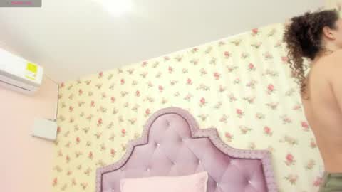 Milf Latina online show from 08/05/26, 02:42