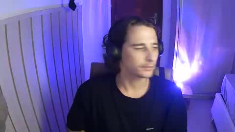 wave_boyy online show from 04/03/26, 01:47