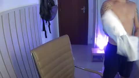 wave_boyy online show from 04/04/26, 03:20