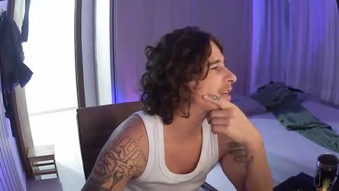 wave_boyy online show from 04/05/26, 09:12