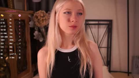 Lily online show from 03/15/26, 04:13