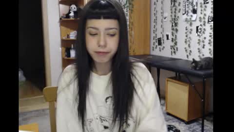 Mina online show from 02/11/26, 06:13