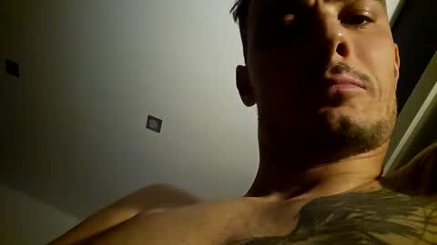 Snapshot of wayne86 chatting on 12/04/25, 11:35 wayne86 online show from 12/04/25, 11:35