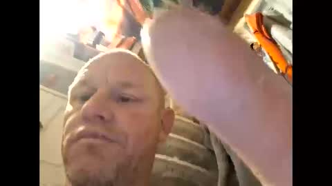 wcnmail24 online show from 12/22/24, 03:33