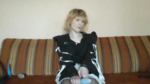 Elly online show from 05/05/26, 02:47