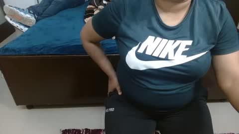 khushiwife kabirhubby kavyasexy gf online show from 02/17/25, 11:23