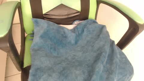 Snapshot of we_n_you chatting on 09/25/25, 01:26 Trixie 3 online show from 09/25/25, 01:26