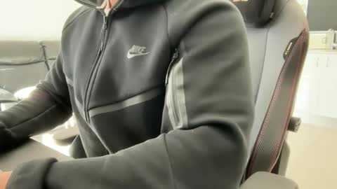 Weapon X online show from 09/22/25, 10:23