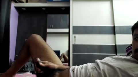 Snapshot of wearcondom chatting on 12/02/24, 08:09 sexyguy online show from 12/02/24, 08:09
