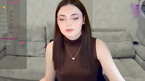 Snapshot of weareyoursun chatting on 03/07/25, 06:43 Alice online show from 03/07/25, 06:43