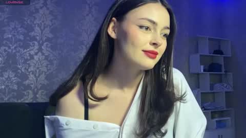 Snapshot of weareyoursun chatting on 02/24/26, 03:54 Alice online show from 02/24/26, 03:54