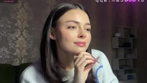 Snapshot of weareyoursun chatting on 02/27/26, 06:41 Alice online show from 02/27/26, 06:41