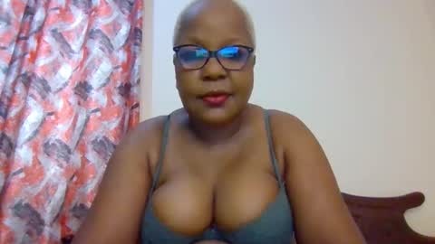 weaverbird25 online show from 03/06/26, 05:48