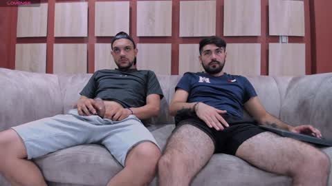 Jhonny Dick  his neighbors. online show from 12/04/24, 01:42