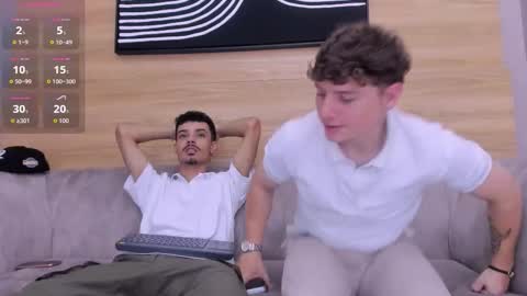 Jhonny Dick  his neighbors. online show from 09/25/25, 09:40