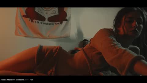 Coraline online show from 10/19/25, 06:41