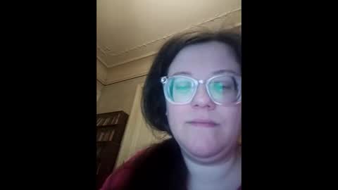 Marina online show from 12/01/25, 03:17