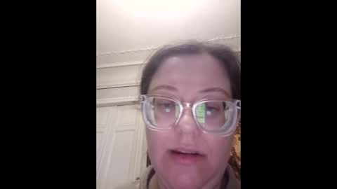 Marina online show from 02/25/26, 10:52