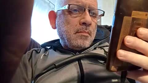 webiran online show from 03/02/26, 07:15