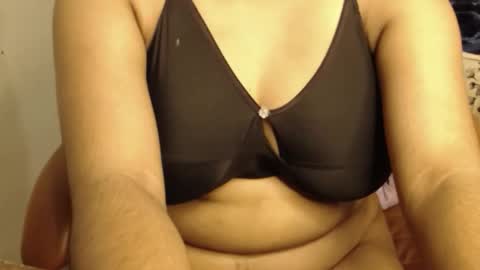 mina online show from 03/10/26, 02:16