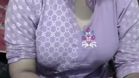 mina online show from 07/09/26, 10:30