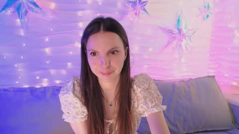 Snapshot of wednesday_evans chatting on 01/06/26, 05:11 wednesday_evans online show from 01/06/26, 05:11