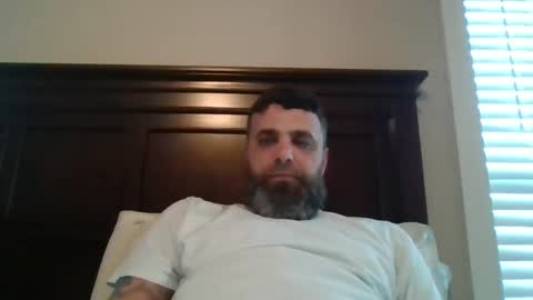 Snapshot of weezy210 chatting on 03/11/25, 11:04 Weezy online show from 03/11/25, 11:04