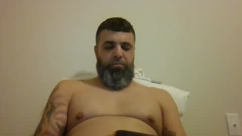 Snapshot of weezy210 chatting on 11/11/25, 12:21 Weezy online show from 11/11/25, 12:21