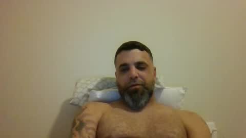 Snapshot of weezy210 chatting on 11/25/25, 11:05 Weezy online show from 11/25/25, 11:05