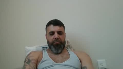 Snapshot of weezy210 chatting on 12/20/25, 06:04 Weezy online show from 12/20/25, 06:04