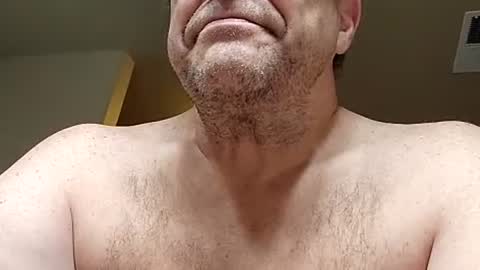 Snapshot of welderod chatting on 07/04/26, 03:51 welderod online show from 07/04/26, 03:51