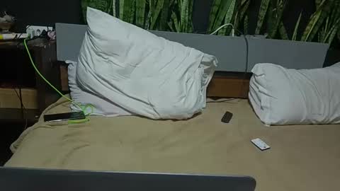 wellcrz online show from 10/16/25, 10:33