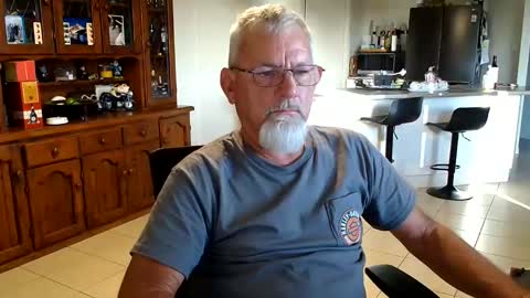 Wellhelloo online show from 04/21/26, 06:52