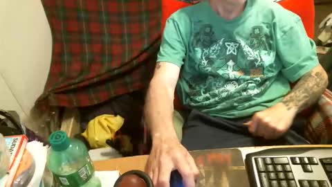 WOMEN MAKE MY COCK THROB online show from 06/06/26, 08:35